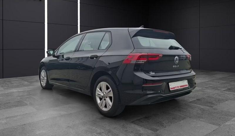 Volkswagen Golf 2.0 TDI Life LED Navi App Connect