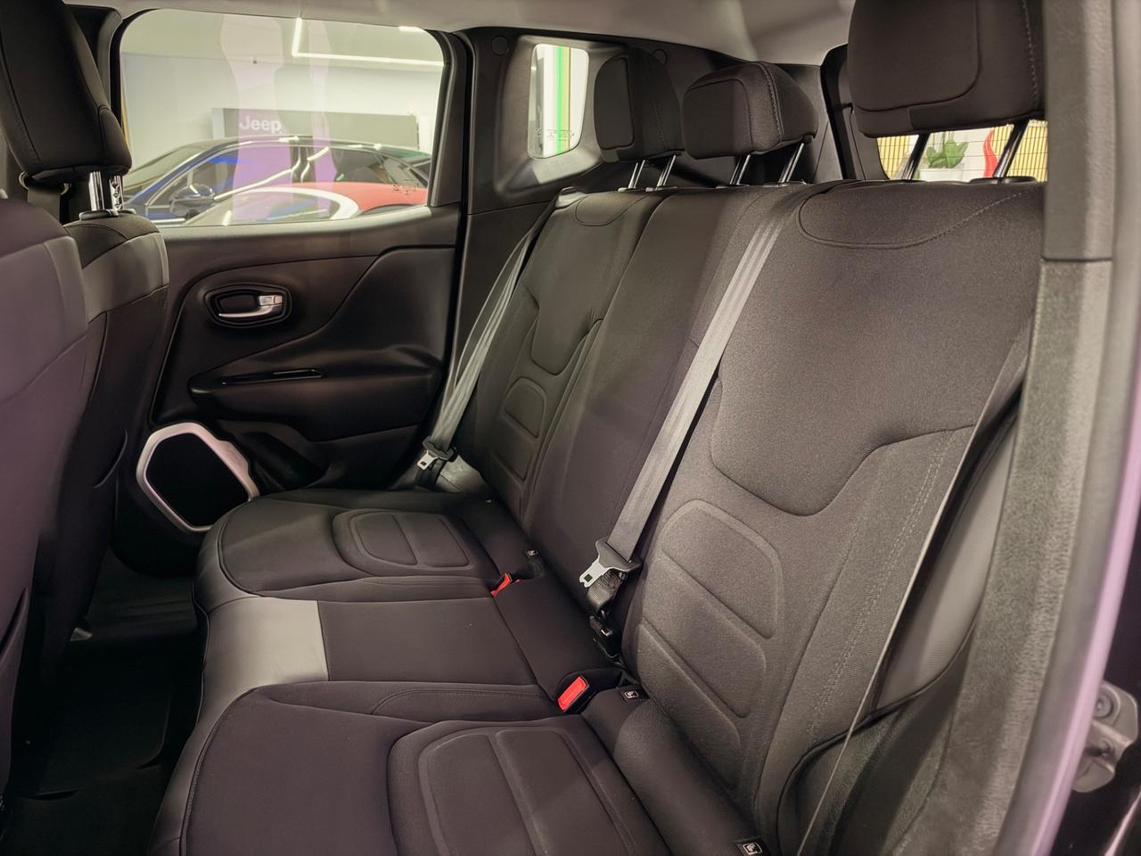 Jeep Renegade 1.4 MultiAir Limited Full Opt