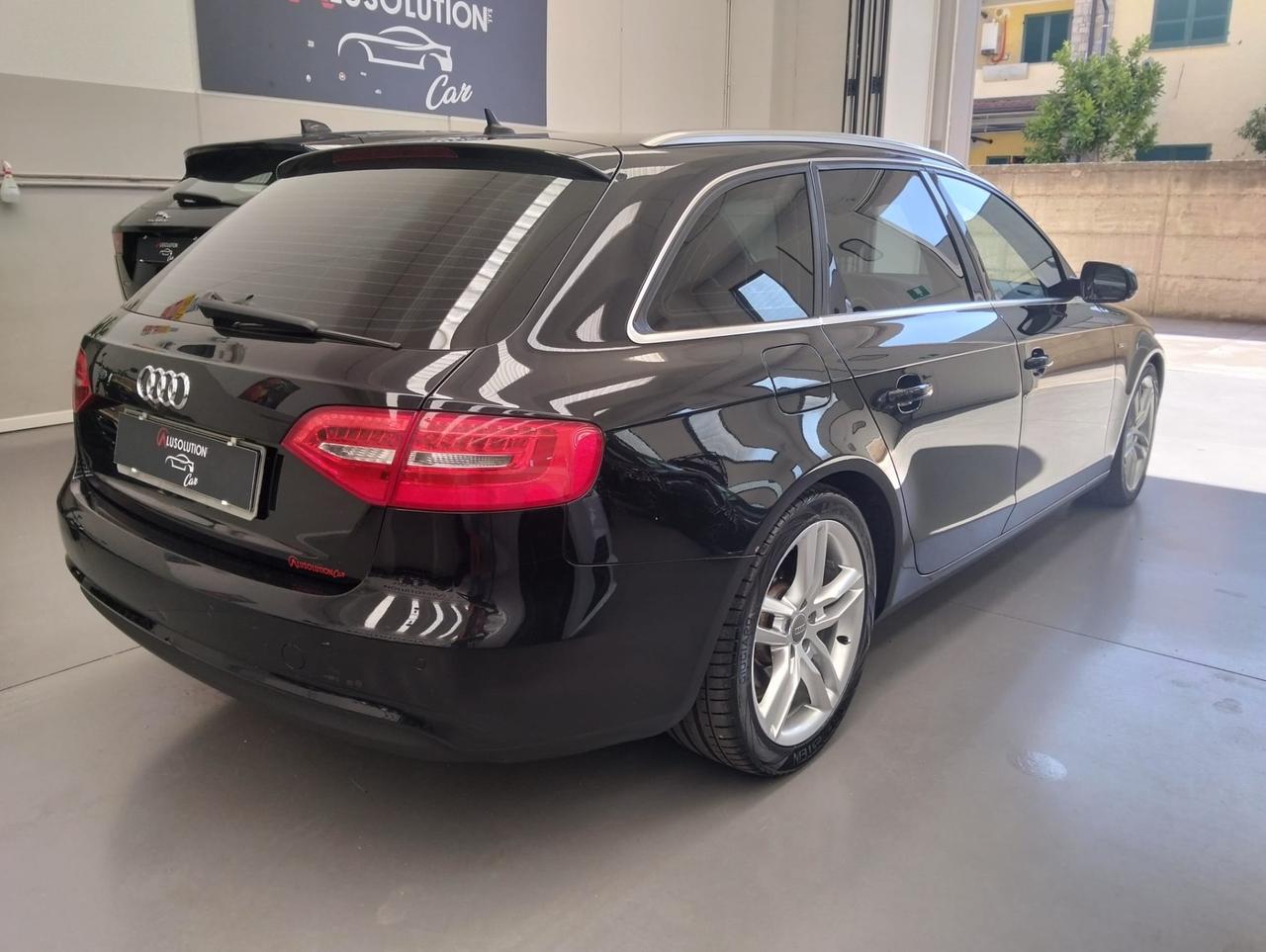 Audi A4 Avant 2.0 TDI S LINE 150 CV