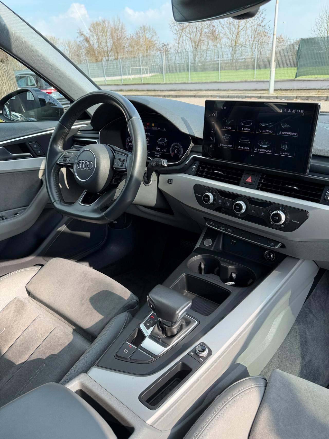 Audi A4 Avant 35 TDI/163 CV S tronic Business Advanced