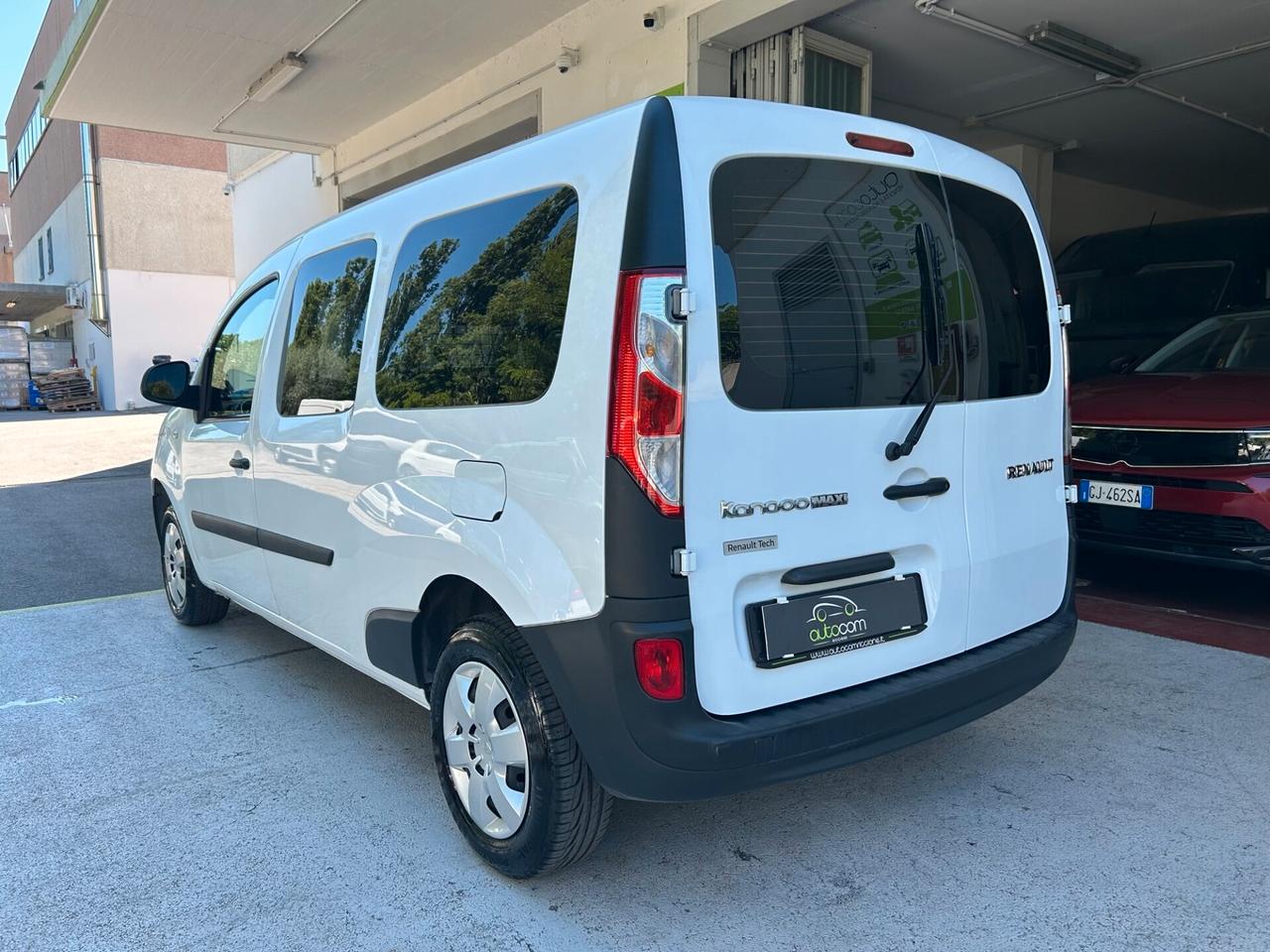 Renault Kangoo 1.5DCI MAXI AUTOCARRO 4P GARANZIA24