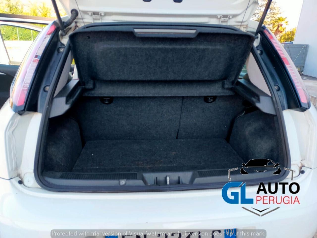 FIAT PUNTO 1.4 natural power full optional clima