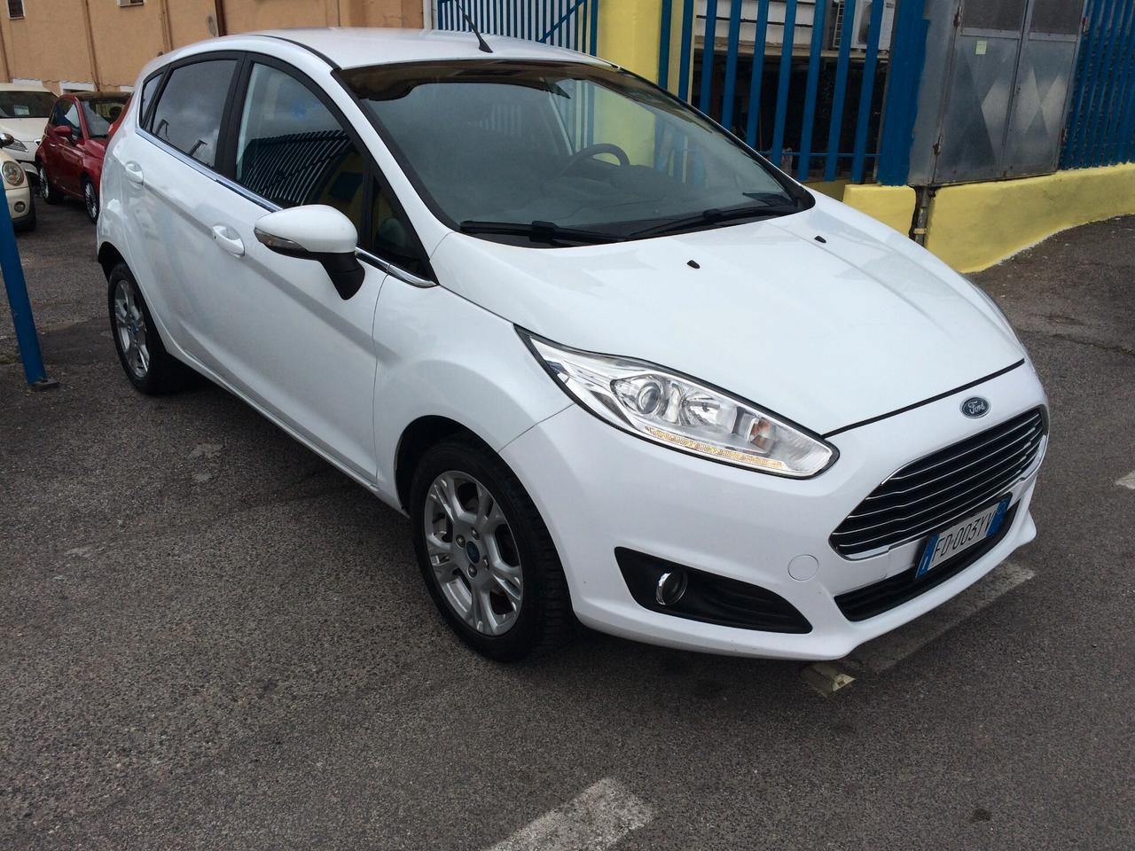 2016 Ford Fiesta 1.4 5p. Bz.- GPL Titanium tagliandata piu bombola gpl revisionata da noi !