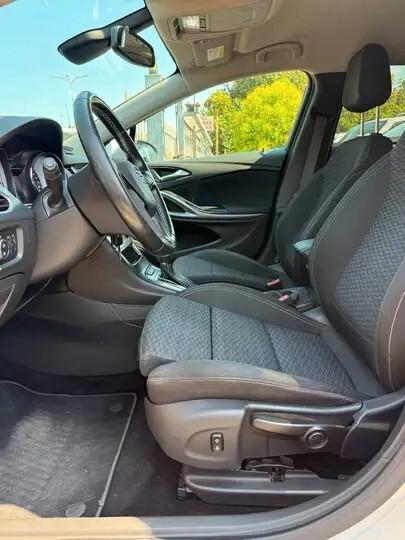 Opel Astra 1.6 CDTi 136CV aut. Sports Tourer Innovation