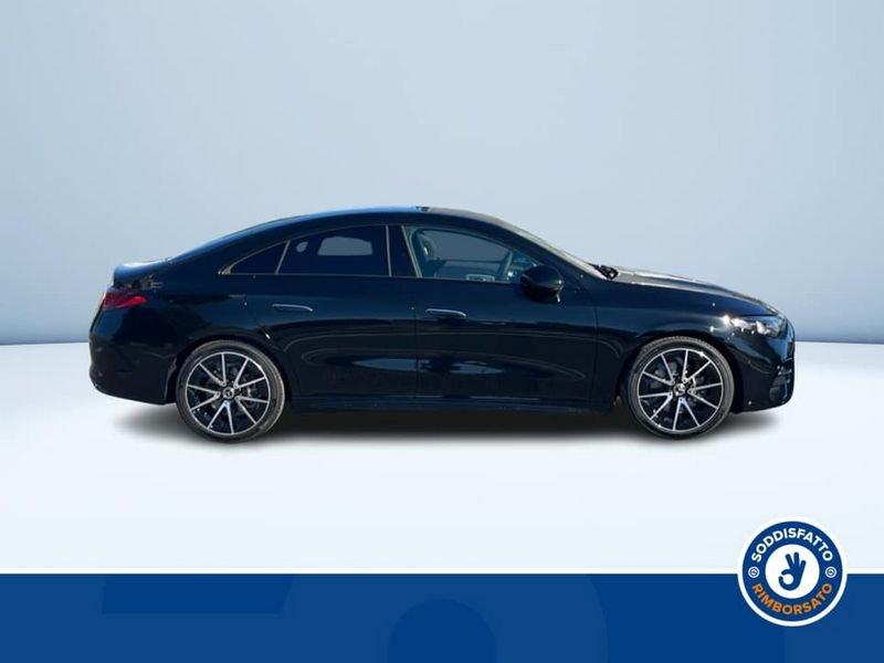 Mercedes-Benz CLA 200 Automatic 4Matic Coupé AMG Line Premium