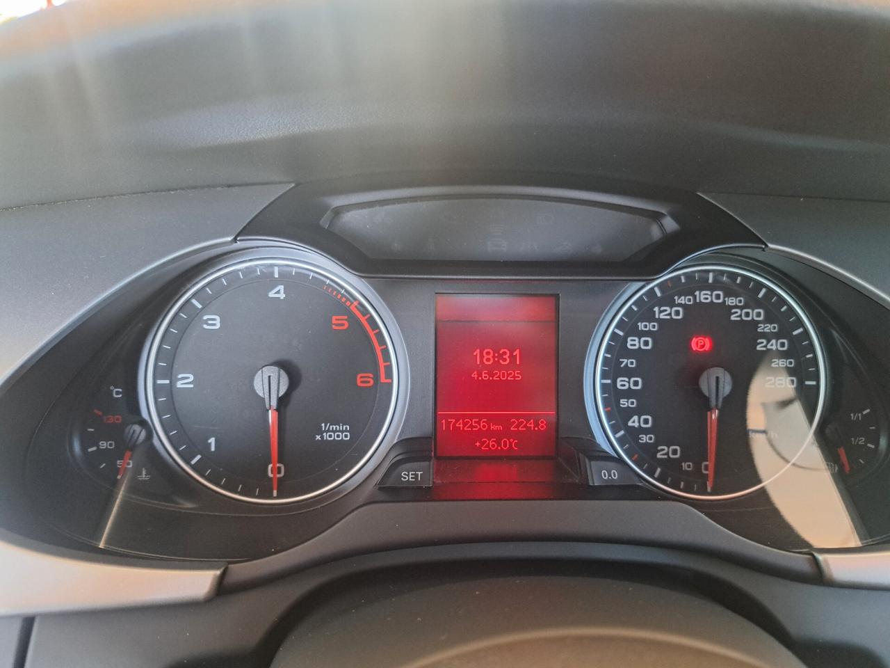 Audi A4 2.7 TDI Ambiente AUTOM.