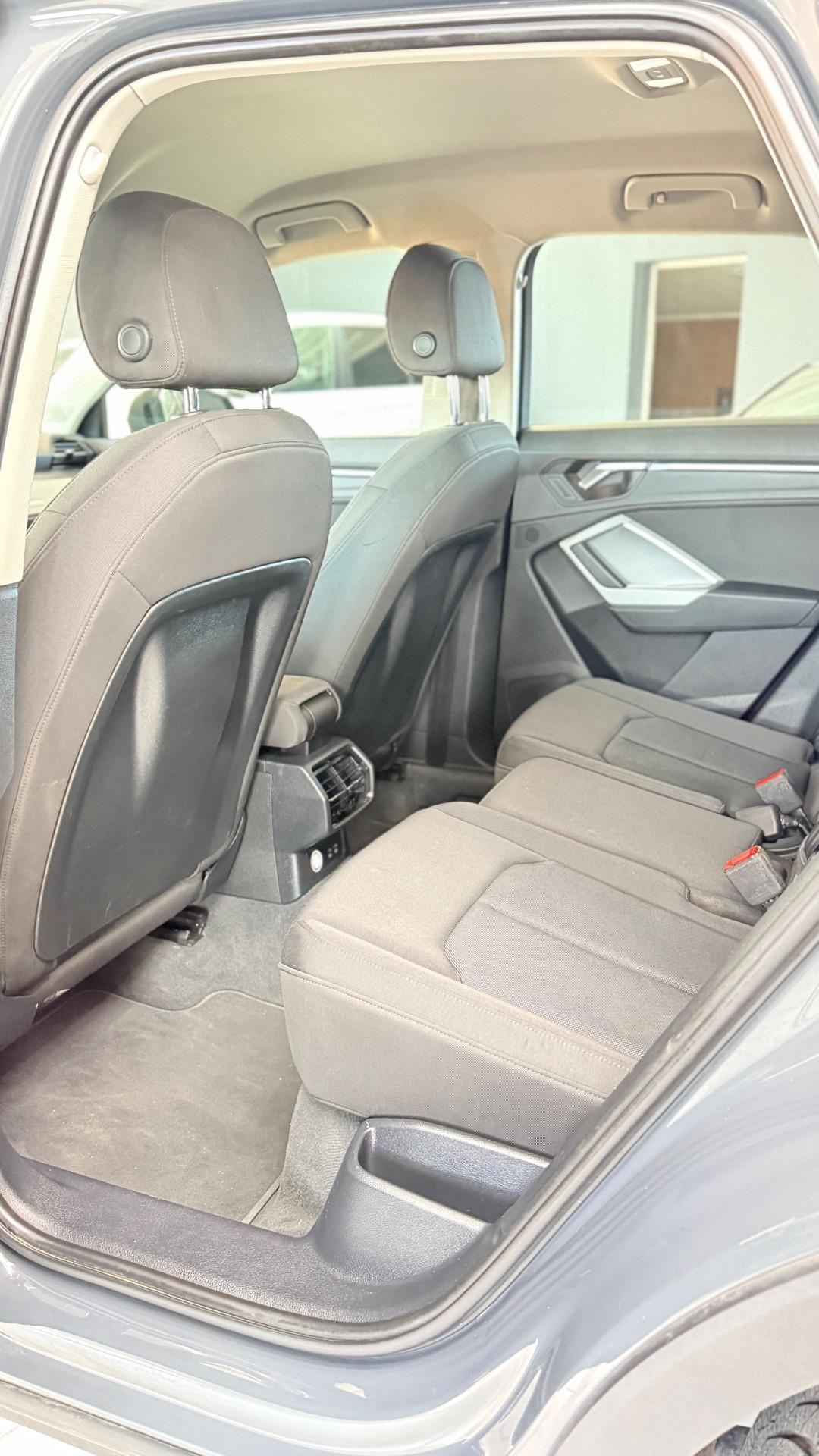 Audi Q3 35 TDI quattro Business Advanced