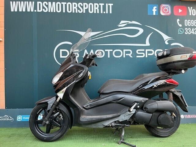 Yamaha X-Max 250