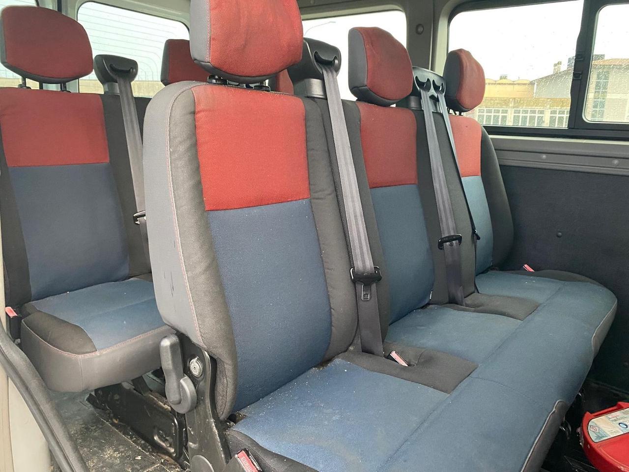 Renault Master T33 2.3 dCi/100 PM-TM Combi E5 9 posti con pedana laterale