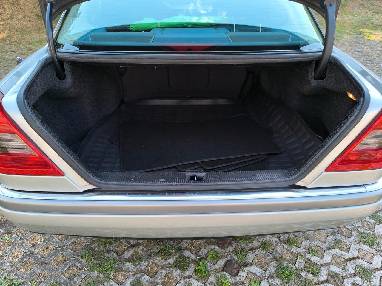 Mercedes-benz C 200 cat Elegance