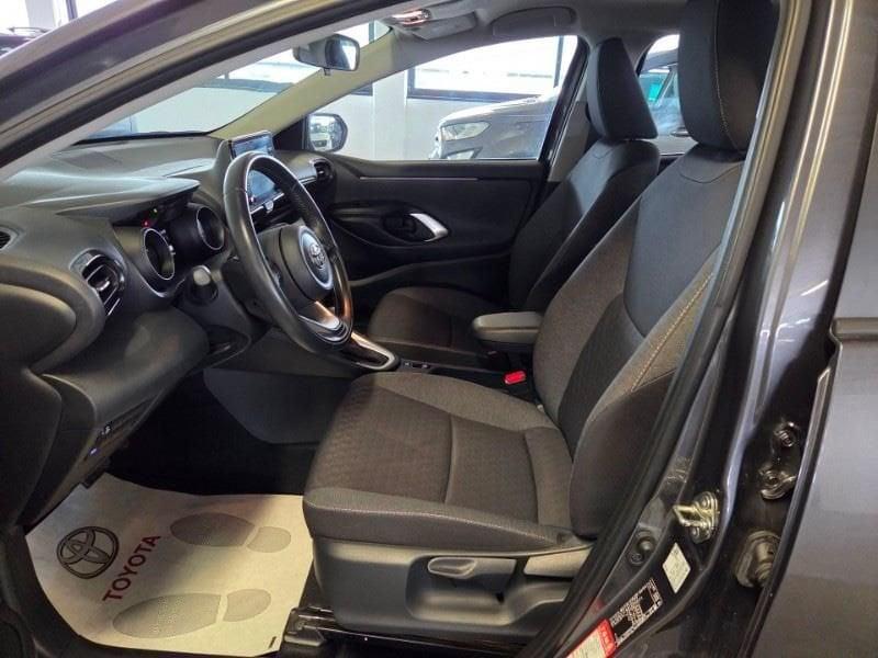 Toyota Yaris 4ª serie 1.5 Hybrid 5 porte Trend