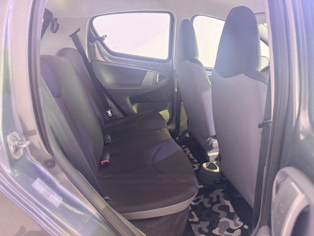 TOYOTA Aygo 1.0 12V VVT-i 5 porte Sol Red Edition