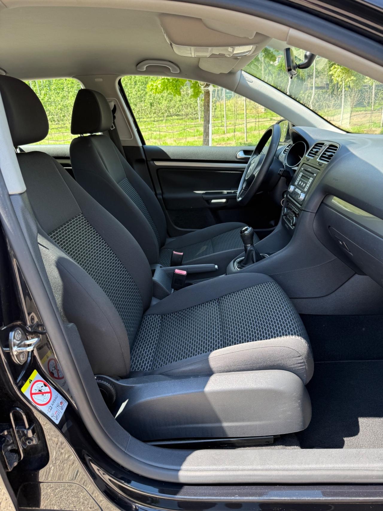 Volkswagen Golf Variant Golf Variant 1.6 TDI DPF Highline