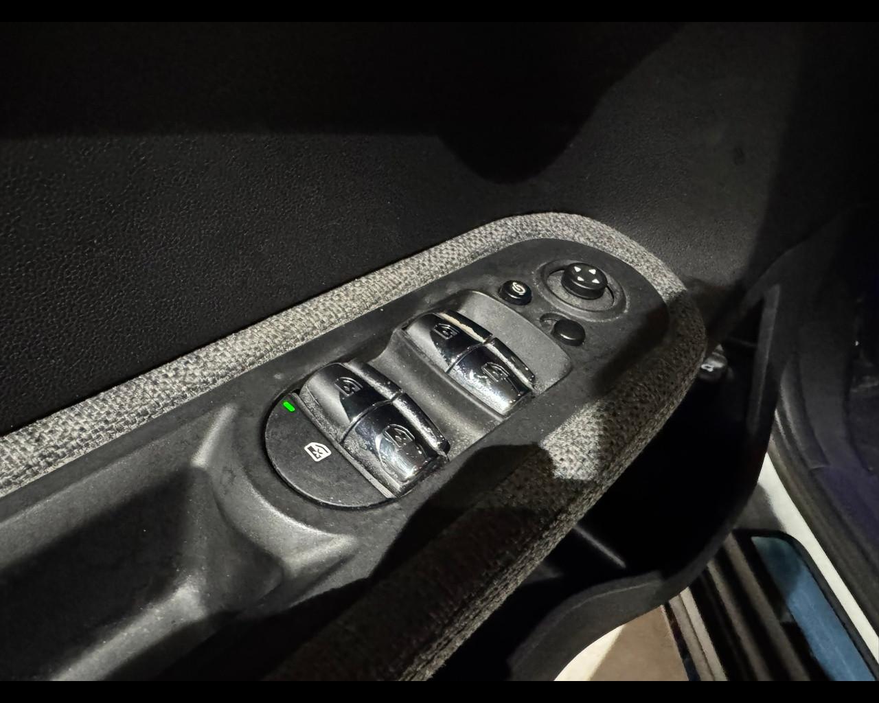 MINI Mini Countrym.(F60) - Mini 2.0 Cooper D Yours Countryman