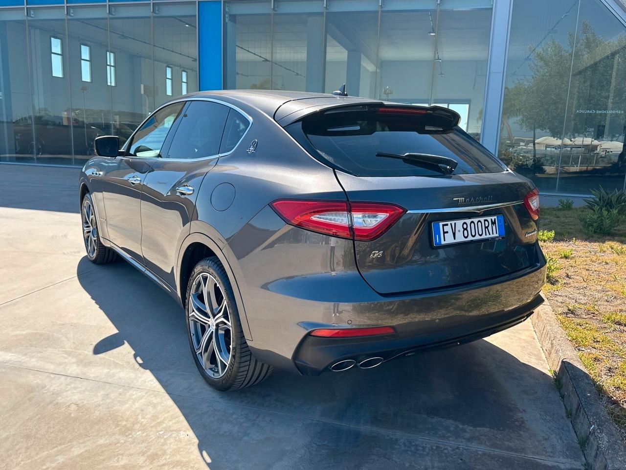 Maserati Levante Gransoprt Super Offerta T-stock prezzo imperdibile
