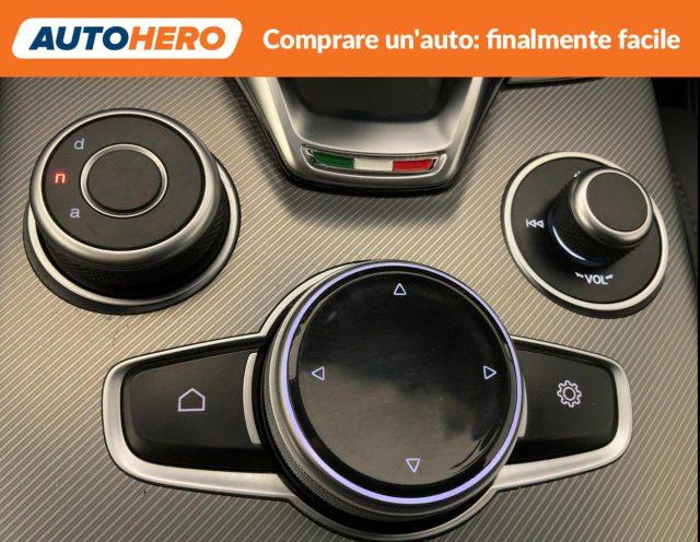 ALFA ROMEO Stelvio 2.0 Turbo 280 CV AT8 Q4 Veloce