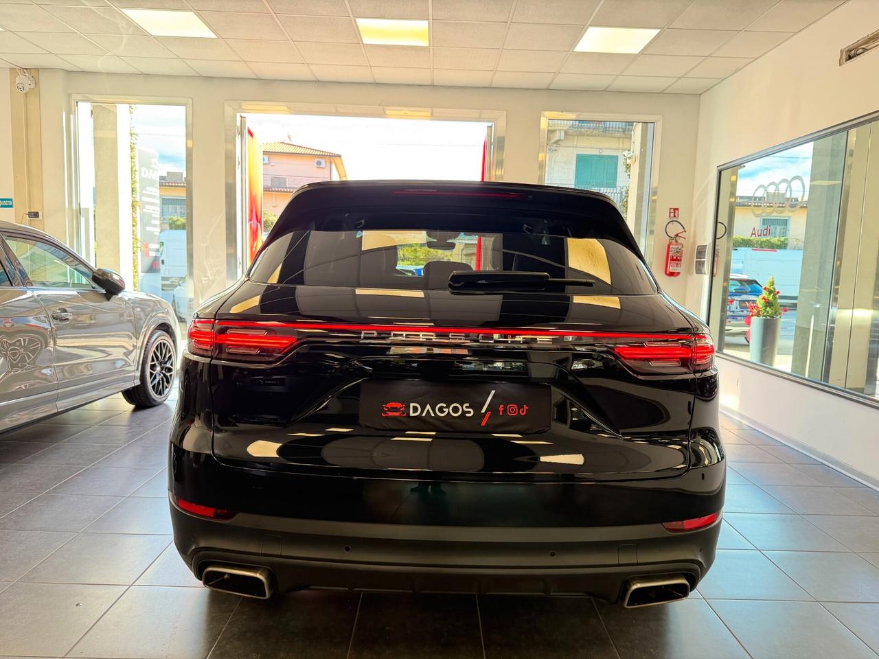 Porsche Cayenne 3.0 V6 340 cv
