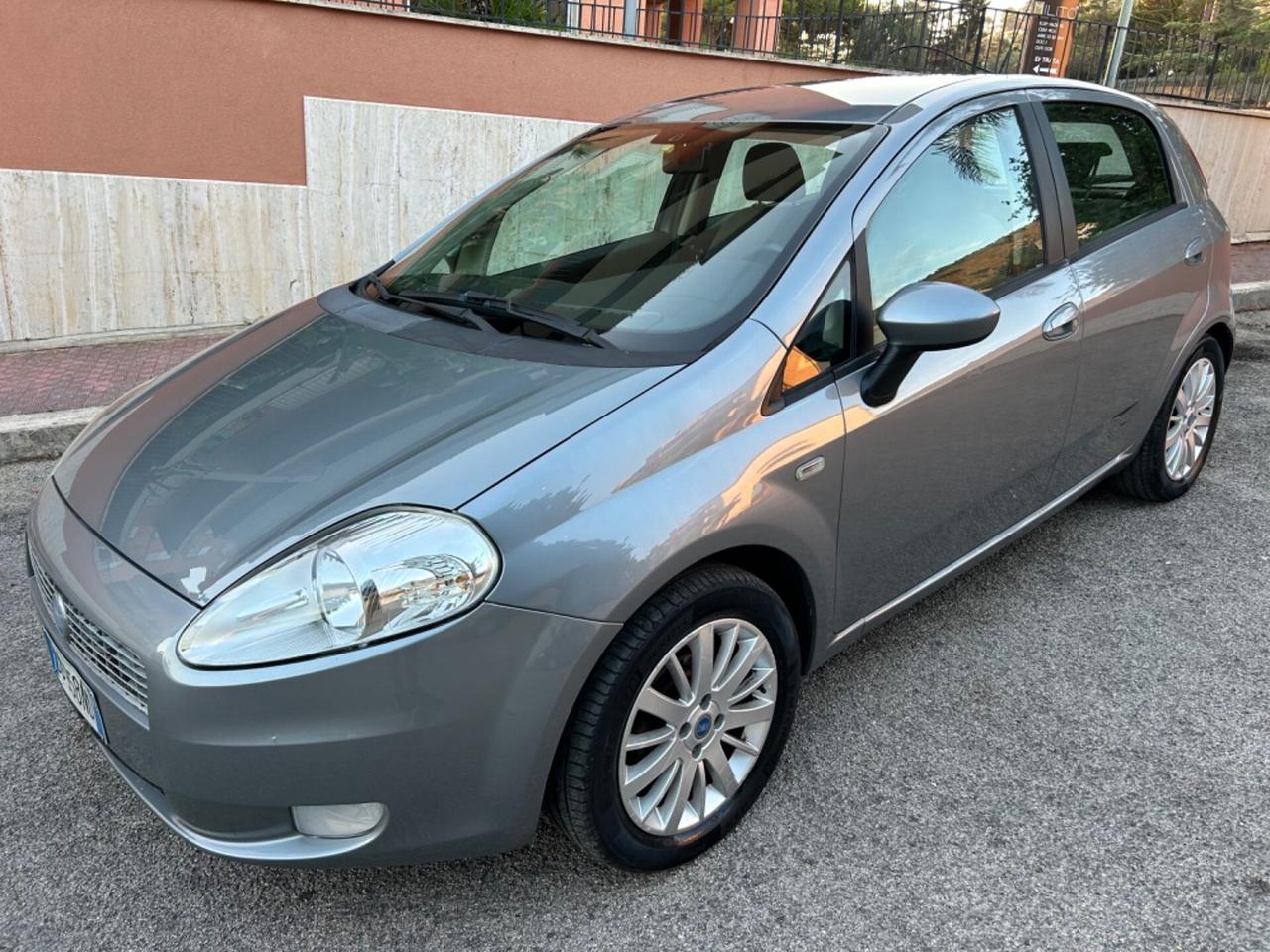 Fiat Grande Punto Grande Punto 1.3 MJT ideale per