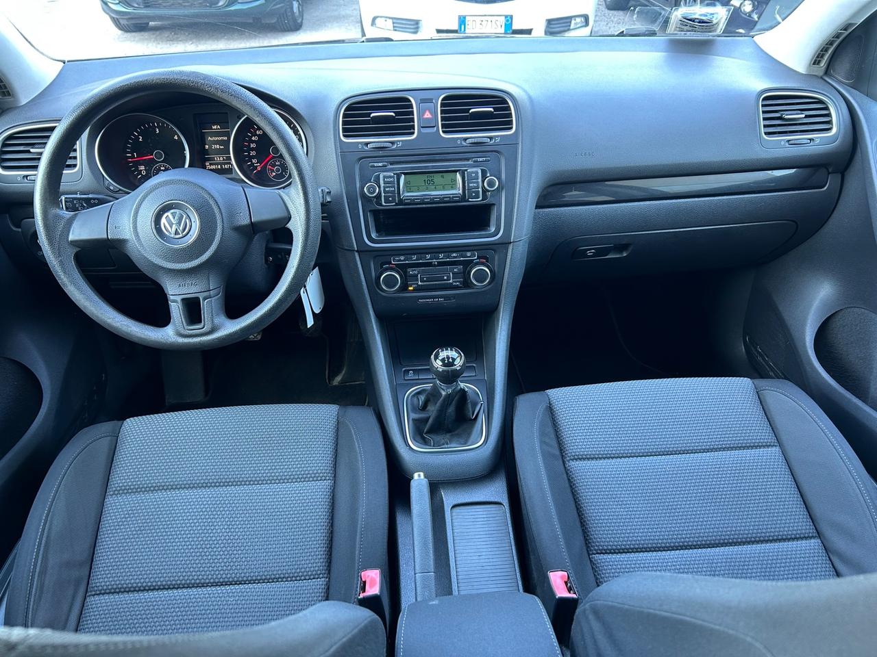 Volkswagen Golf 1.6 TDI DPF 5p