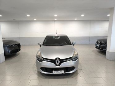 Renault Clio 1.2 75CV 5 porte Costume National