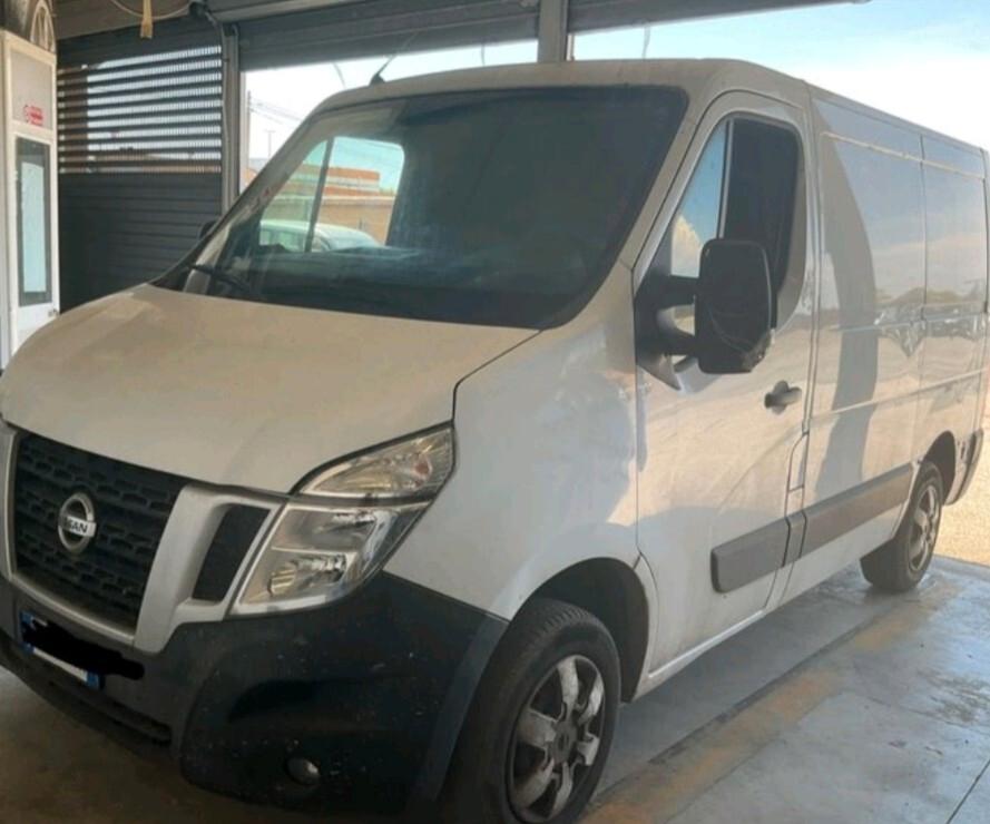 Nissan NV 400 l1 h1
