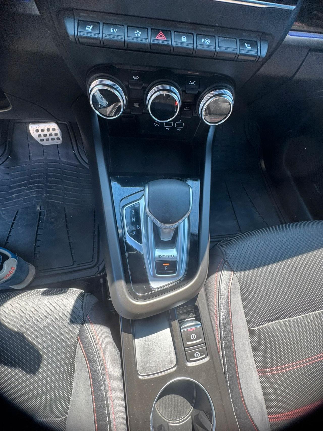 Renault Arkana Hybrid E-Tech 145 CV R.S. Line