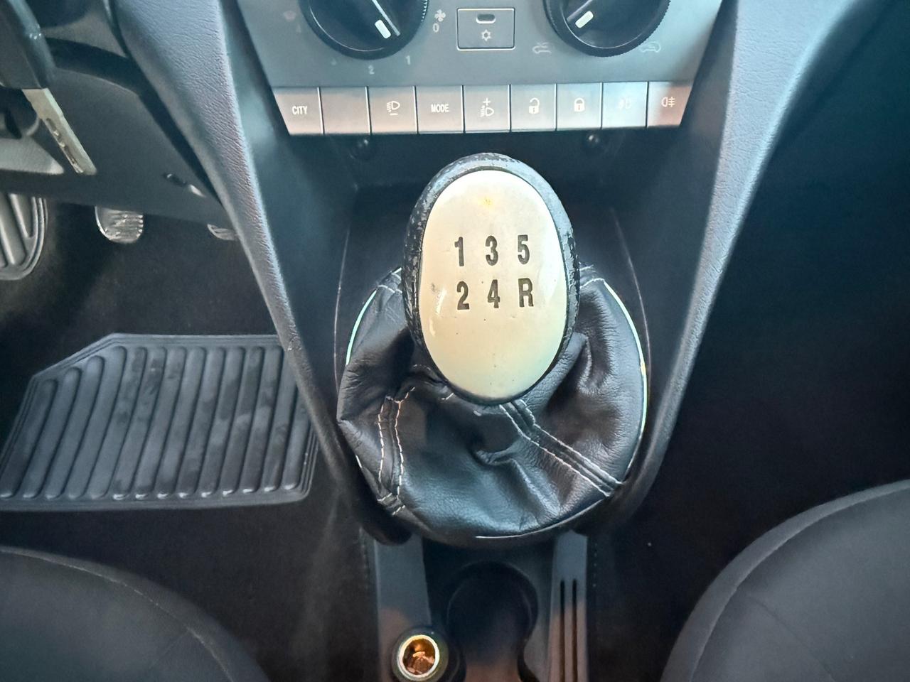 Lancia Ypsilon 1.2 Platino