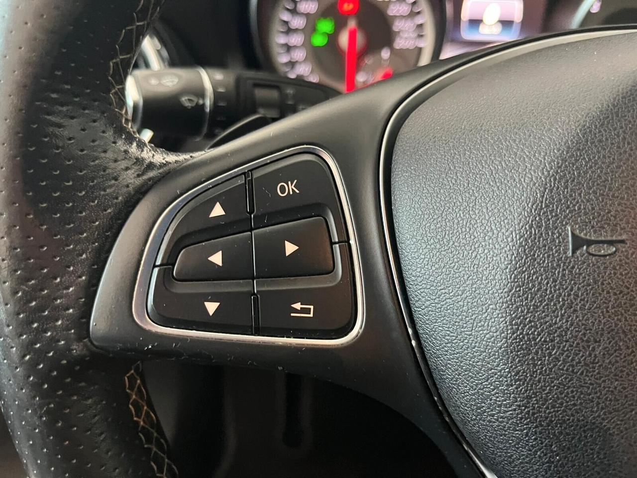 Mercedes-benz GLA 200 d Automatic Enduro Activity