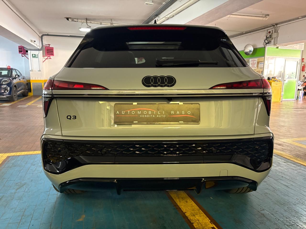 Audi Q3 SPB e-hybrid 200 kW S tronic Business Advanced