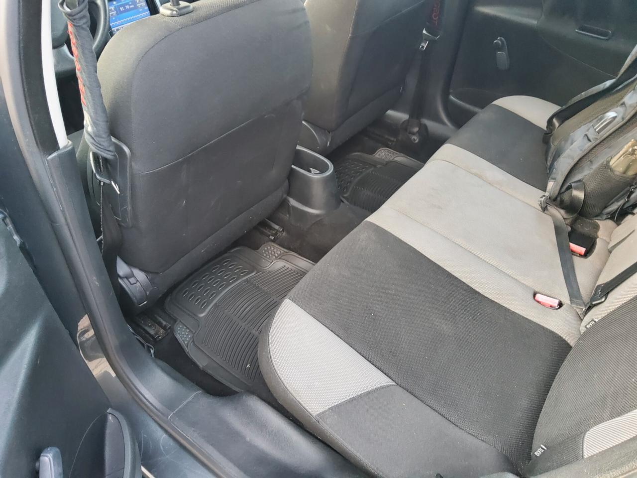 Peugeot 207 1.4 VTI GPL 95CV