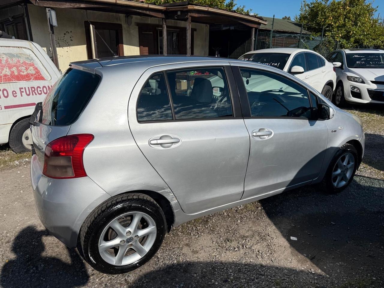 Toyota Yaris 1.4 D-4D 5 porte Sol