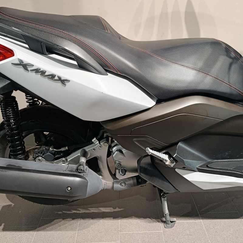 Yamaha X-Max 250 - 2014