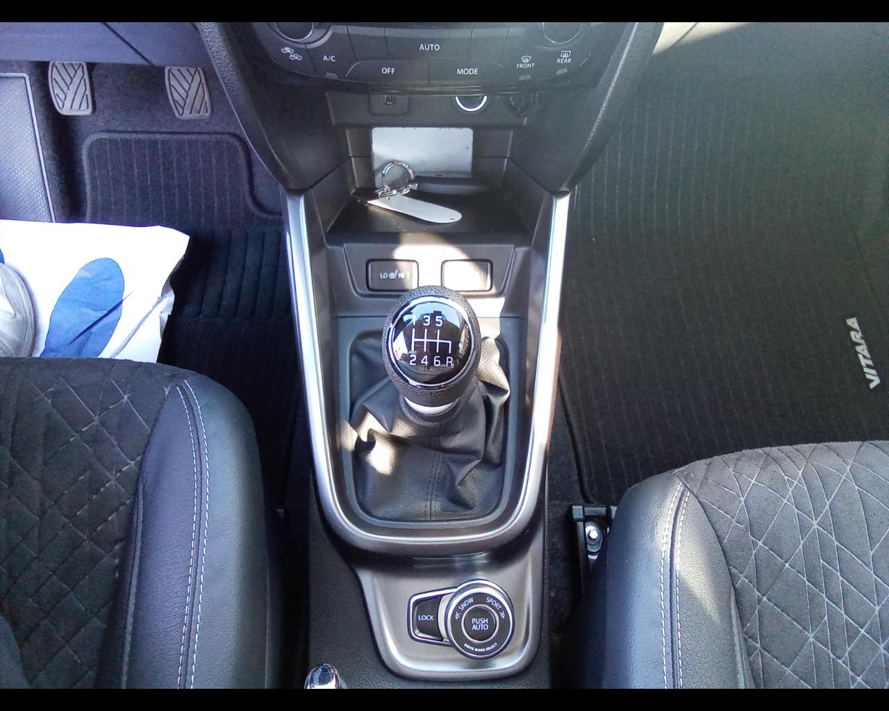 SUZUKI Vitara (2015) - Vitara 1.4 Hybrid 4WD AllGrip Top