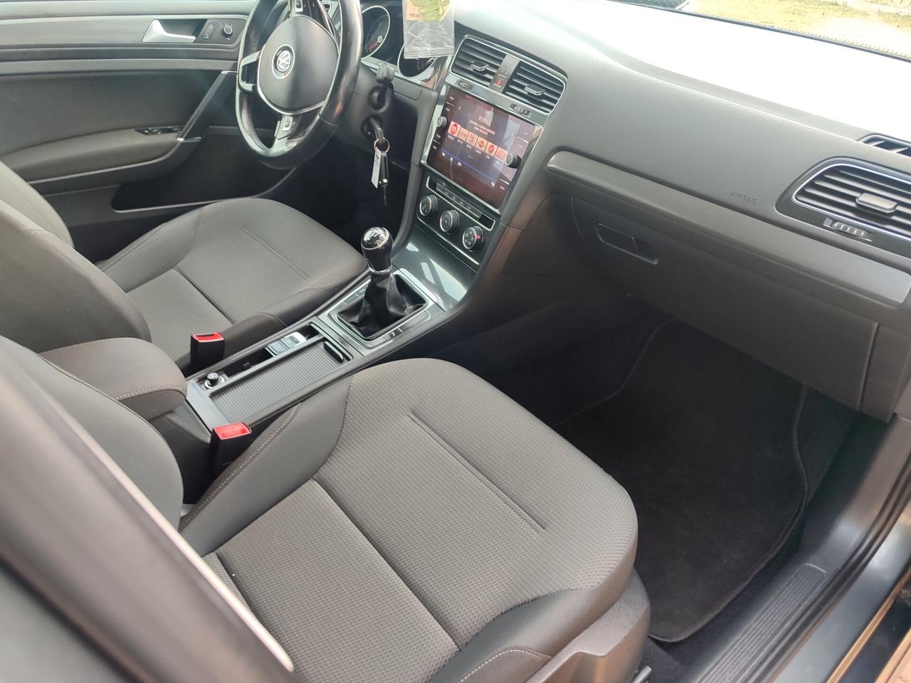 Volkswagen Golf Variant 1.6 TDI 115 CV 5p. Business BlueMotion Technology