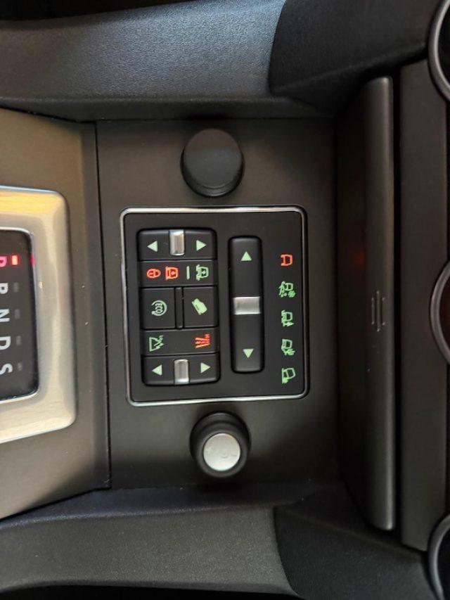 LAND ROVER Discovery 4 3.0 TDV6 211CV SE //AUTOCARRO//