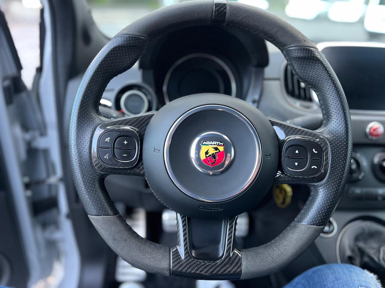 Abarth 595 1.4 Turbo T-Jet 180 CV Competizione