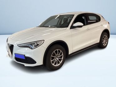Alfa Romeo Stelvio 2.2 T BUSINESS Q4 190CV AUTO MY19