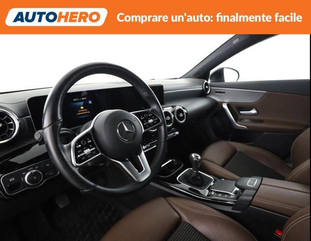 MERCEDES-BENZ CLA 180 Shooting Brake Sport