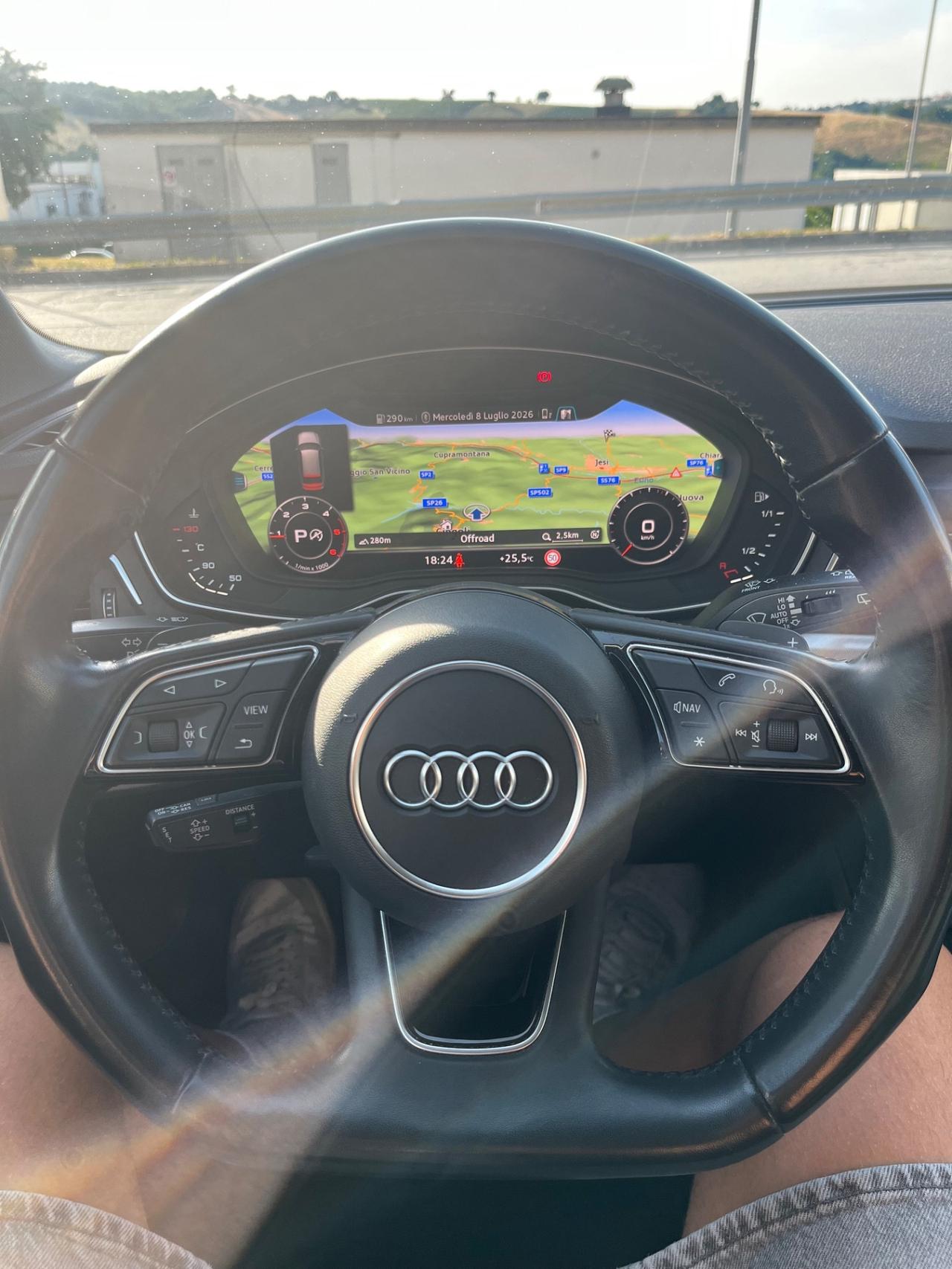 Audi A4 35 TDI S tronic line edition
