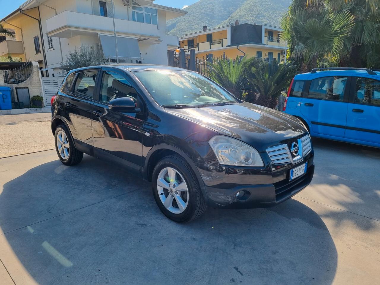 Nissan Qashqai 1.5 dCi Visia - ACCESSORIATA