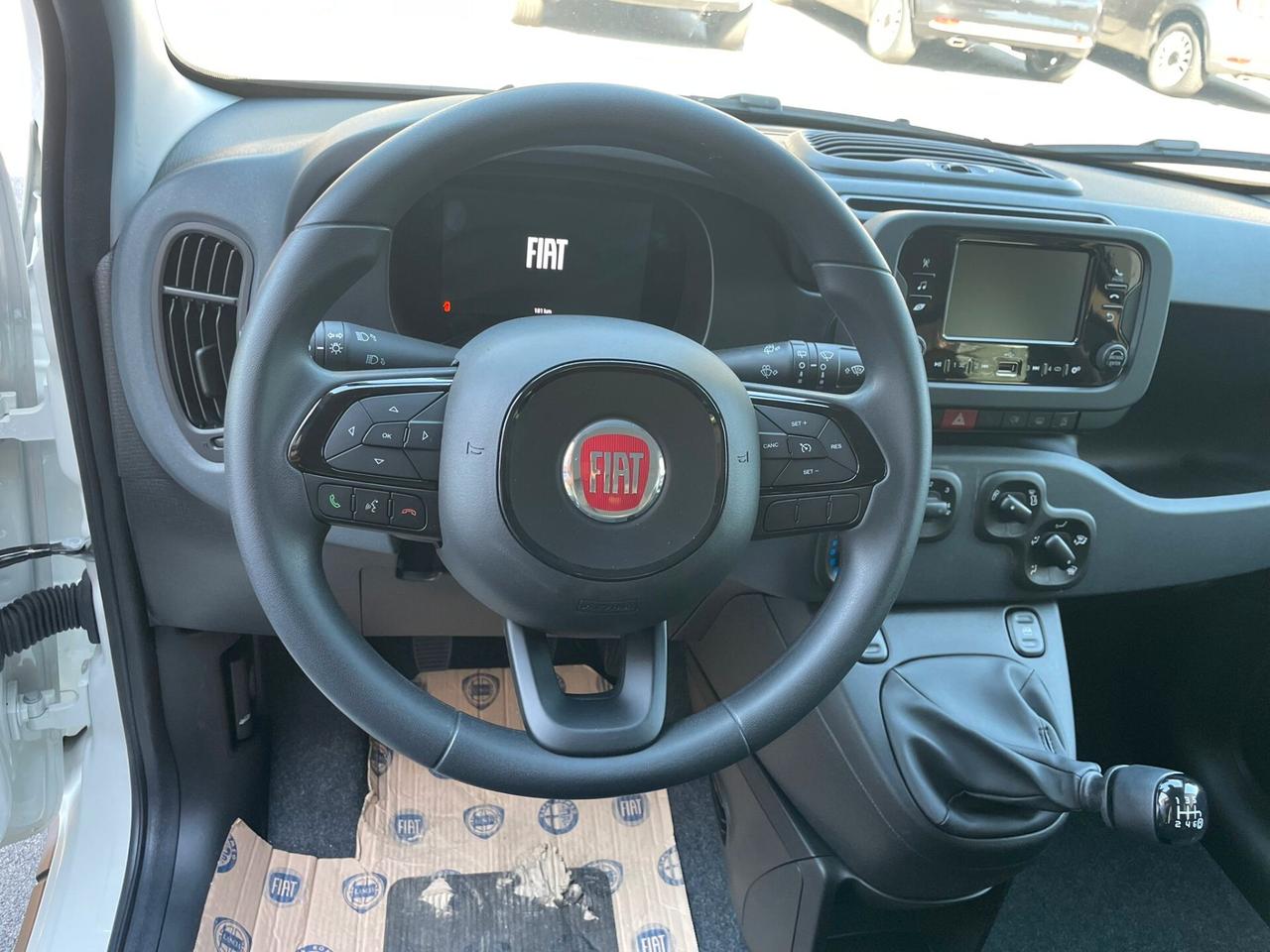 Fiat Panda 1.0 FireFly S&S Hybrid Pandina
