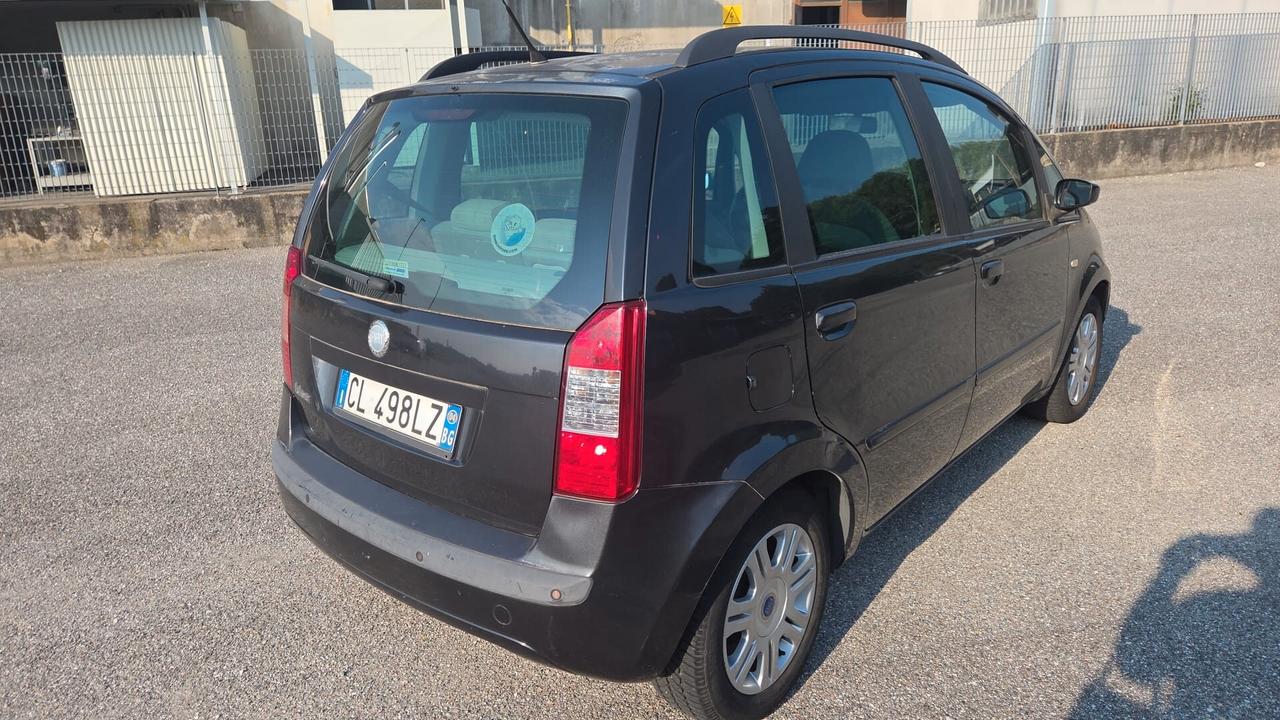 Fiat Idea 1.4 16V Emotion