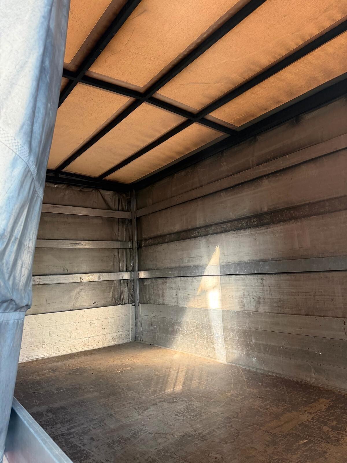 Renault Mascott 2800