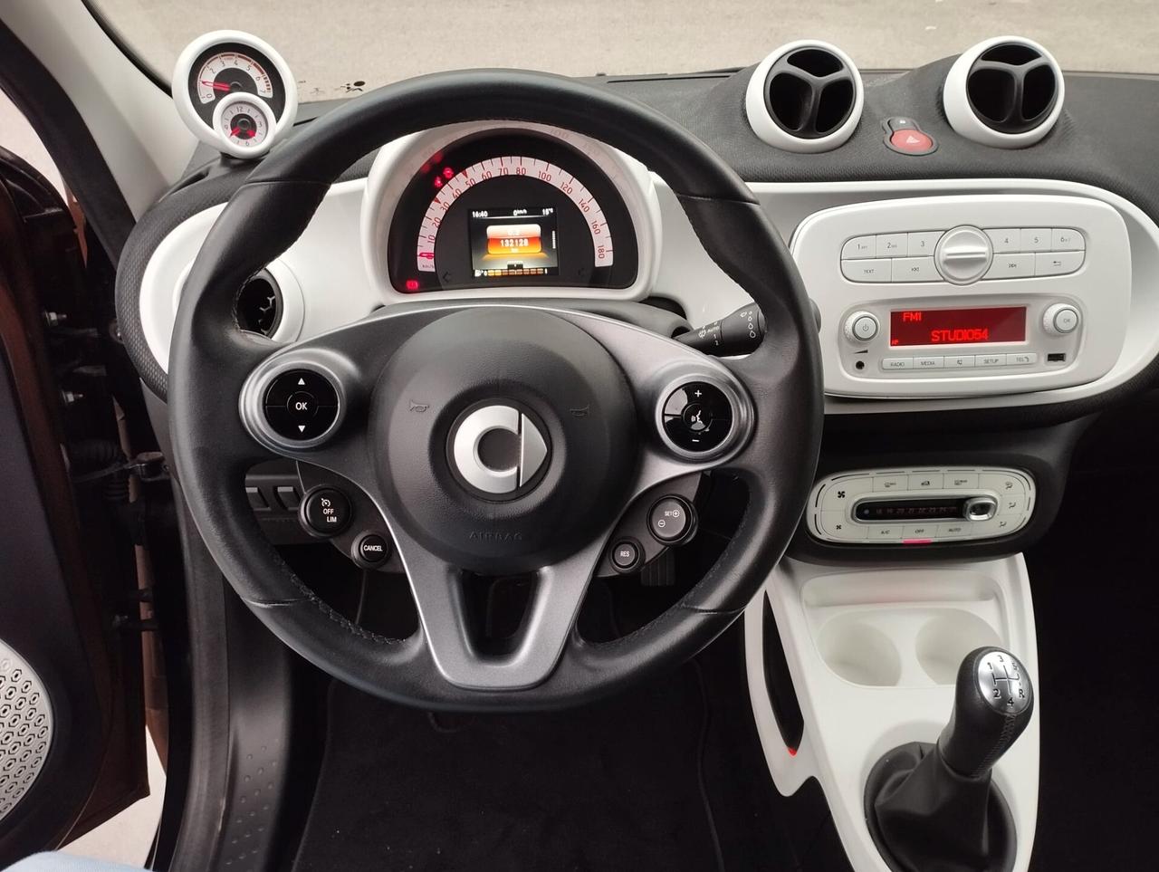 Smart ForFour 70 1.0 Youngster