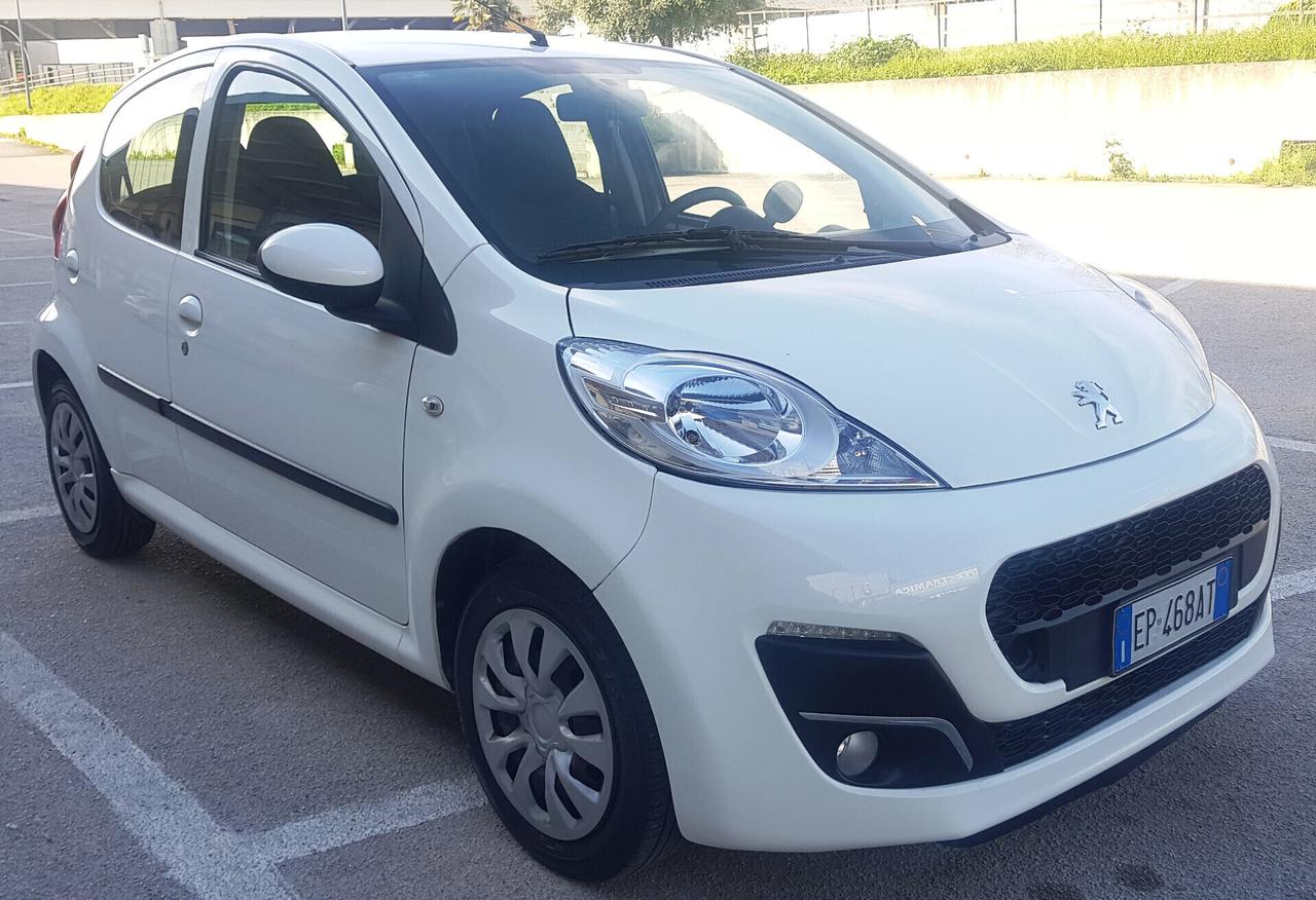 PEUGEOT 107 1.0 68CV 5P ACTIVE 04/2013