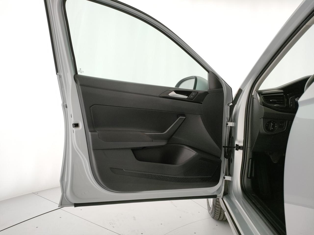 Volkswagen Taigo 1.0 tsi life 110cv dsg