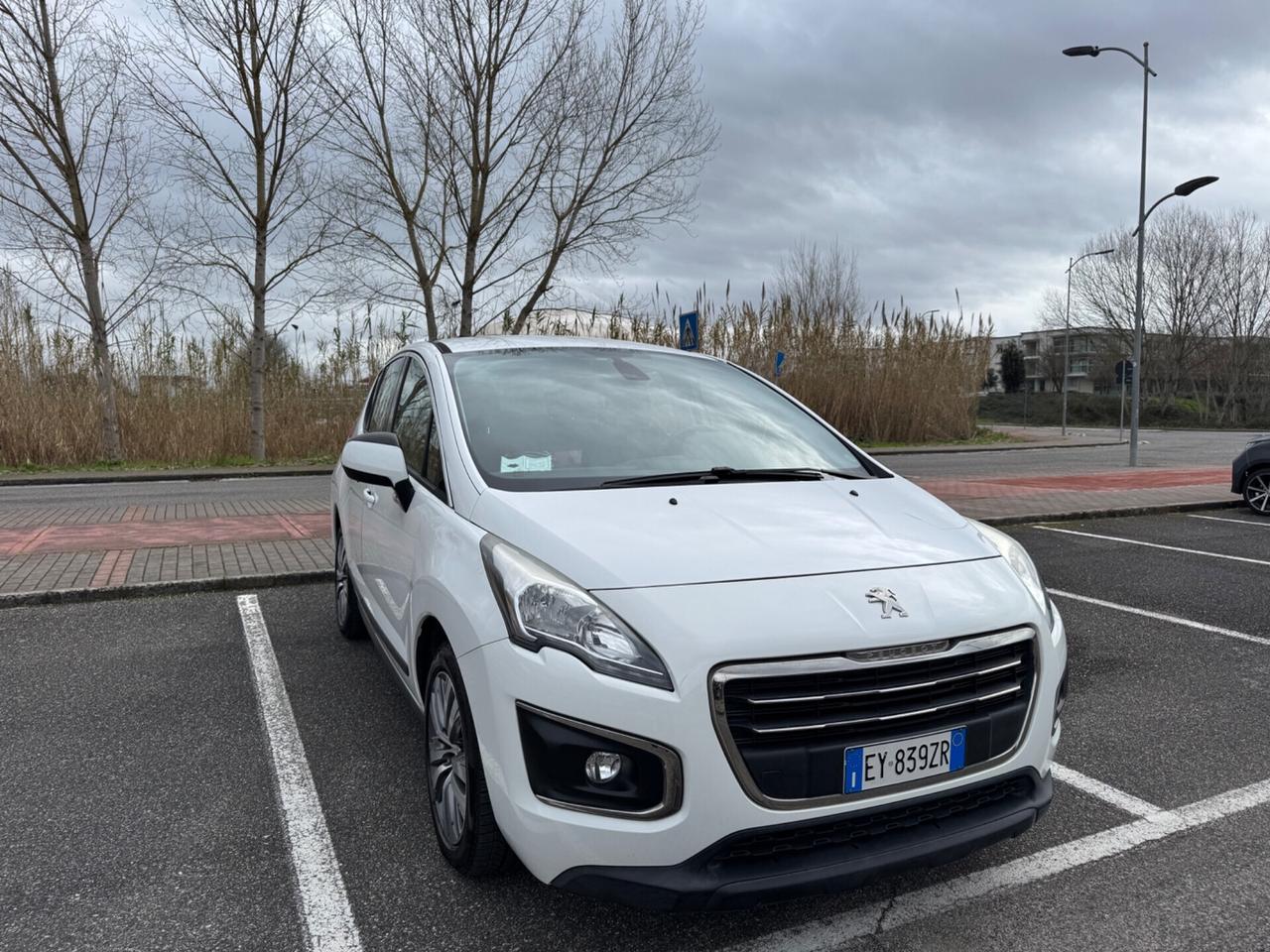 Peugeot 3008 1.6 HDi 115CV Active