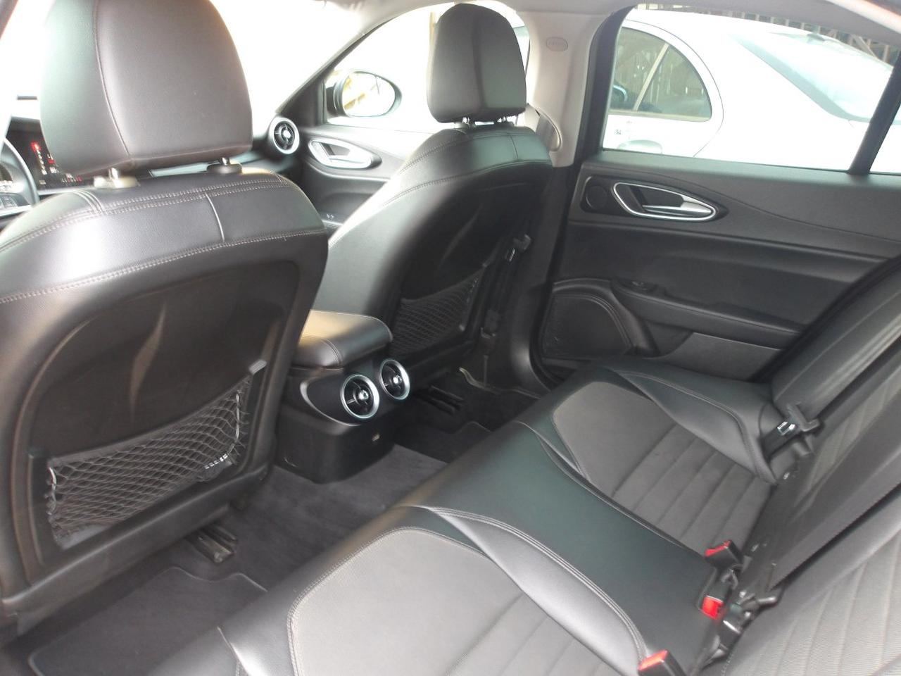 Alfa Romeo Giulia 2.2 t Super 150cv