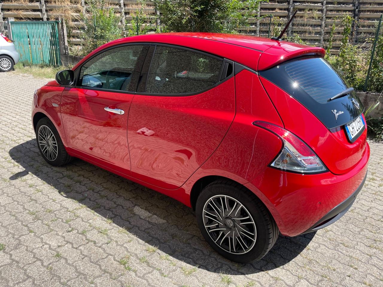 Lancia Ypsilon 1.2 69 CV GPL Ecochic Silver plus