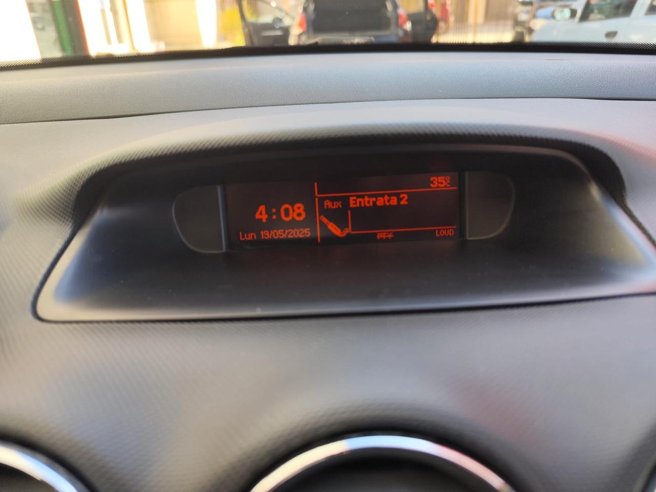 Peugeot 308 1.6 HDi 90CV 5p. Tecno